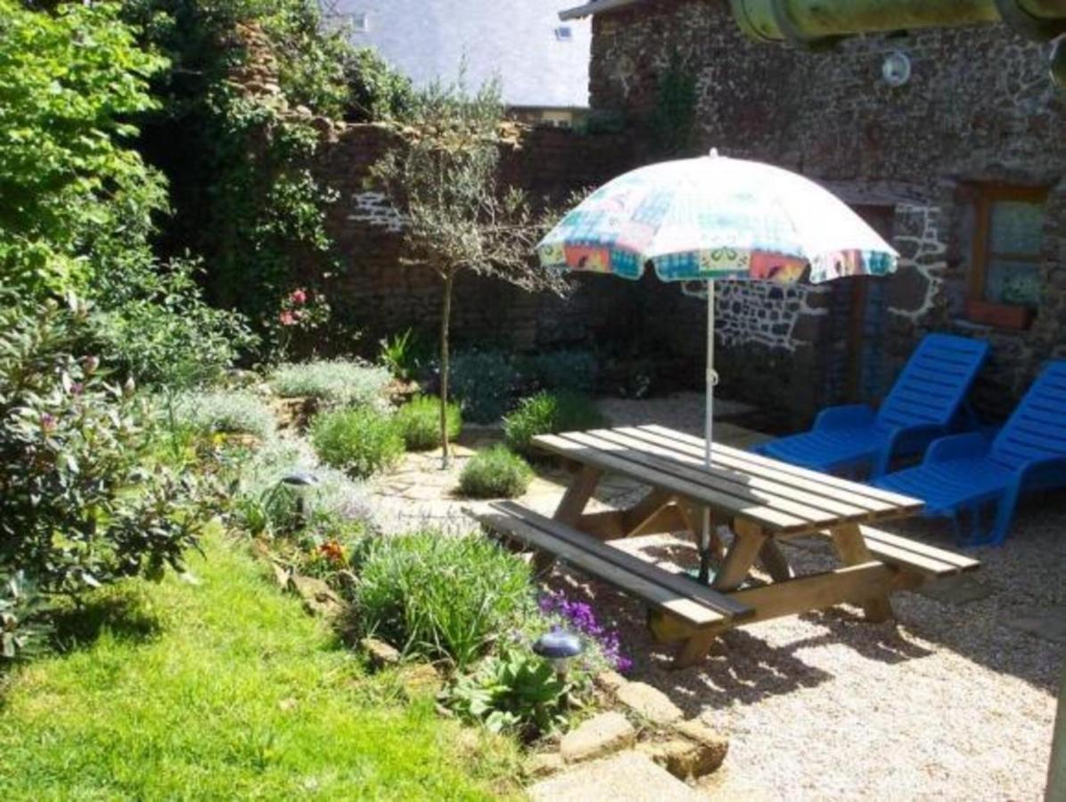 Beautiful 3-Bed Cottage In Passais-Villages Saint-Siméon 외부 사진