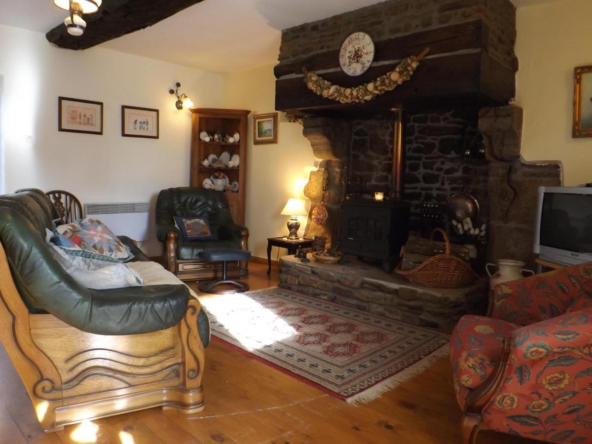 Beautiful 3-Bed Cottage In Passais-Villages Saint-Siméon 외부 사진